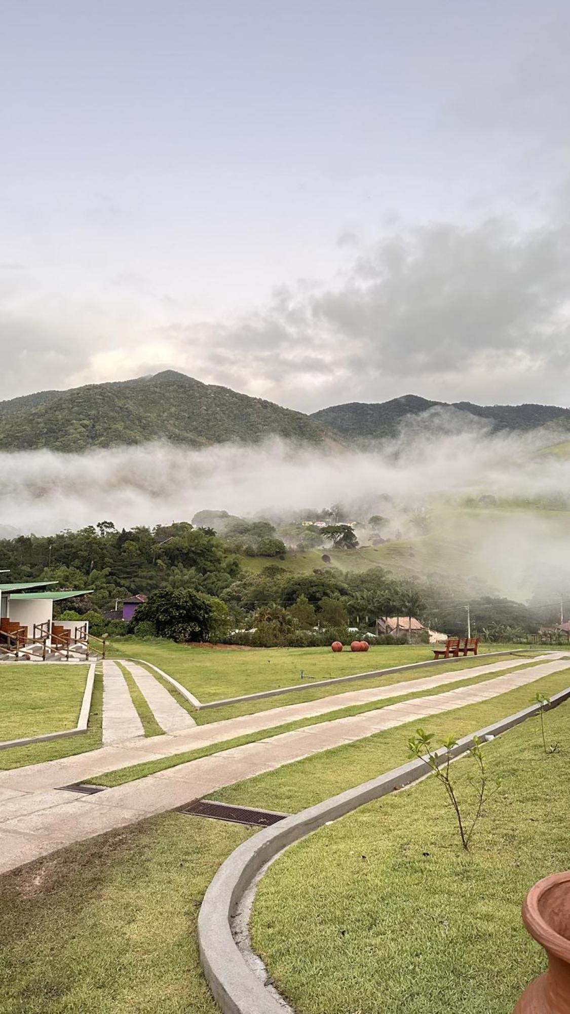 Village Sana Apart Hotel ภายนอก รูปภาพ